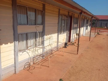 Stands & Residential Land