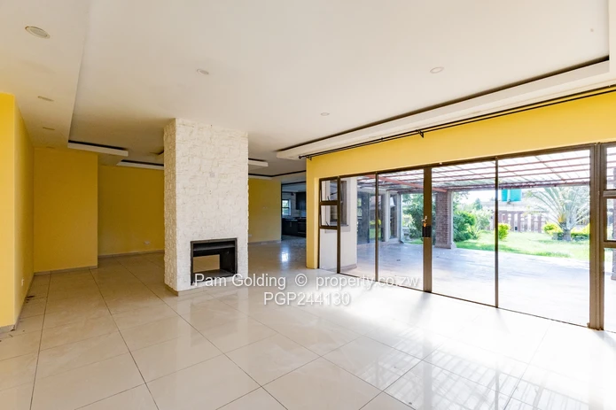 house for sale in arlington estate (Sole Mandate)