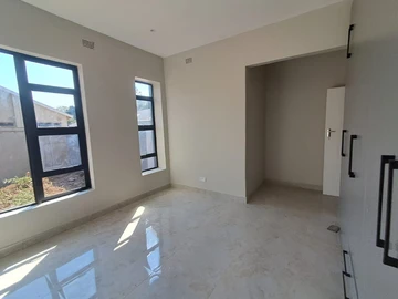 4 Bedroom Townhouse Complex