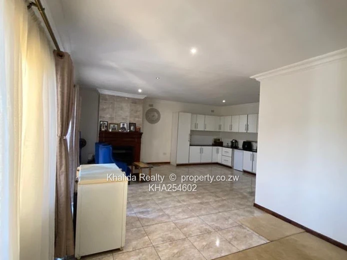 Borrowdale Brooke – Double-Storey House For Sale (Sole Mandate)
