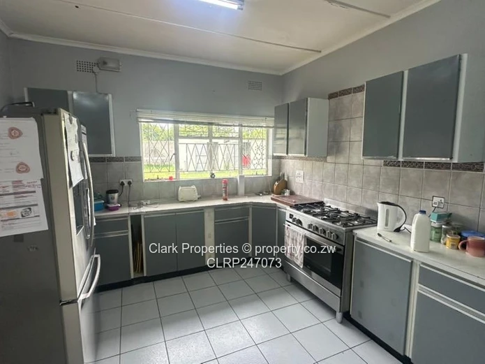Expansive 4-Acre Property, Smallholding Lifestyle