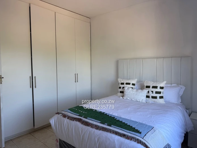 Fully furnished apartment, very close to the CBD 