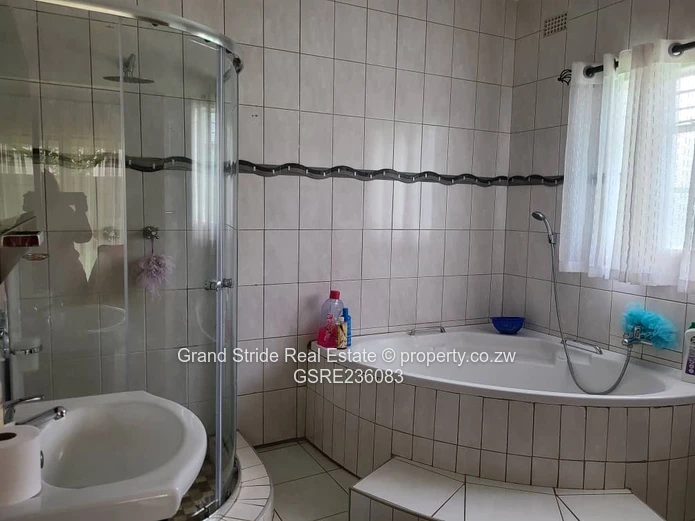 House To Rent In Pomona