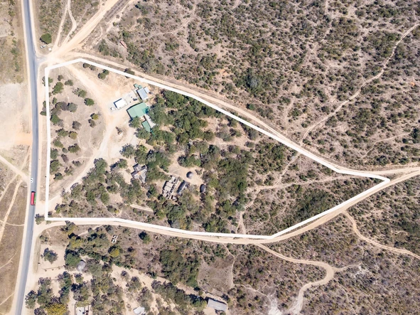 Commercial & Industrial Land