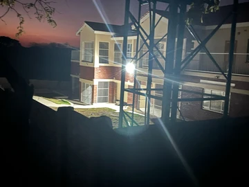 3 Bedroom Flat & Apartment