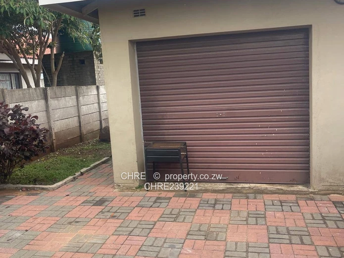 Manresa House To Let (Sole Mandate)