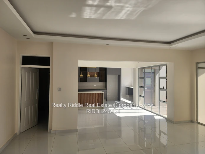Emerald Hill: New 3-Bed Townhouse Complex w/ Borehole