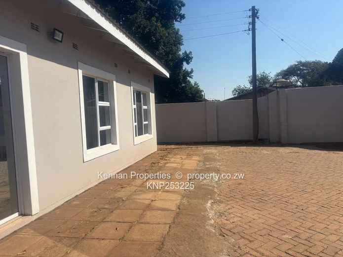 Offices Available For Rent in Pomona