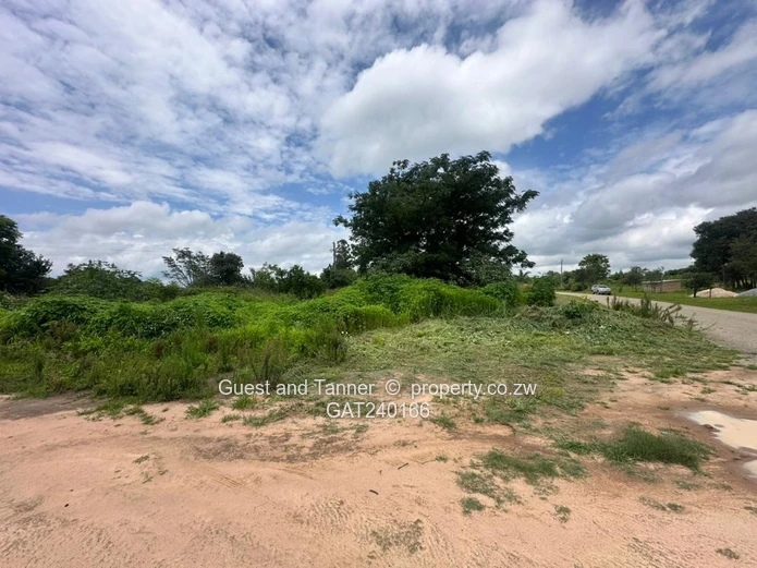 Ruwa Golf Course Residential Stand for Sale. Prime 2700sqm Land with Road Access (Sole Mandate)