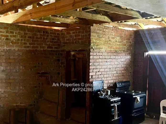 4-Bedroomed House for Sale in Sandton Park Phase 1