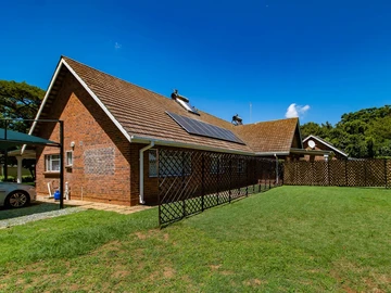 10 Bedroom Townhouse Complex