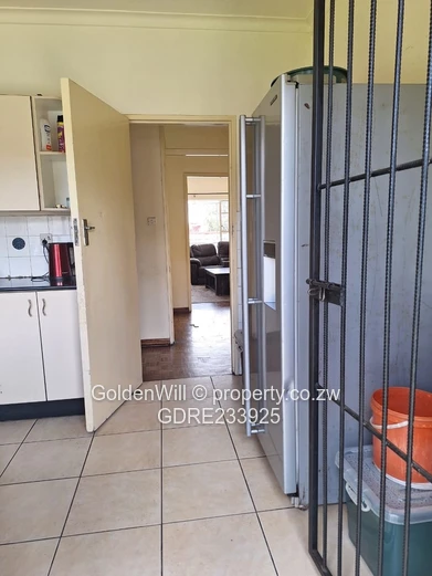 House for Sale in Sunridge