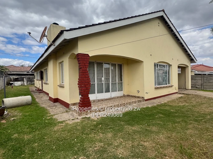 Prime Location & Incredible Income Potential in Mainway Meadows!