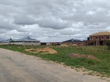 Stands & Residential Land