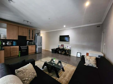 2 Bedroom Garden Flat