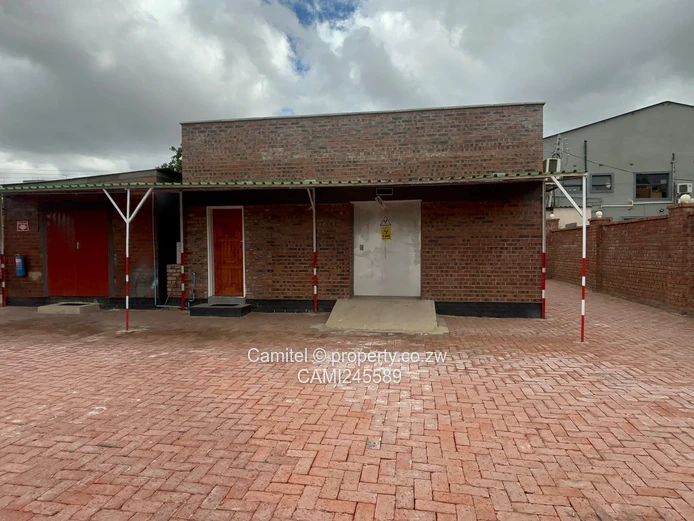 320m2 Office in Avenues, Harare CBD — Borehole