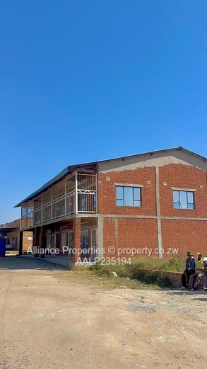 Prime Roadside Commercial Opportunity with Flexible Usage