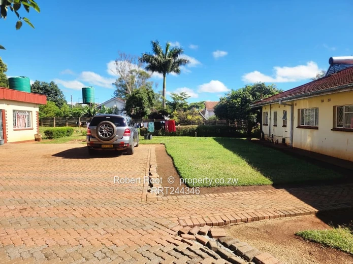 Charming 4 Bed House To Rent In Mount Pleasant