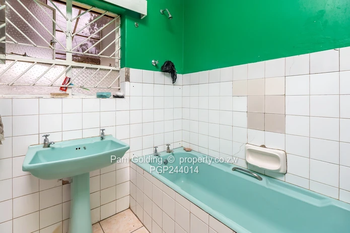 Neat Family Home for sale!!