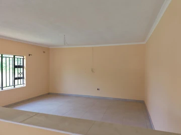 3 Unit Townhouse Complex