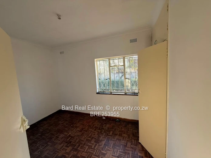 Spacious 3-Bedroom House for Rent in Prime Mabelreign Area.