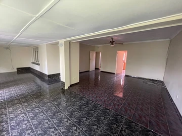 2 Bedroom Garden Flat