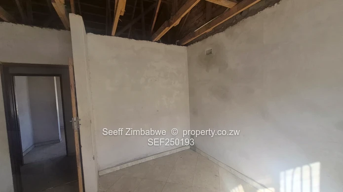 4-Bed Renovation Opportunity with Borehole, Marondera (Sole Mandate)