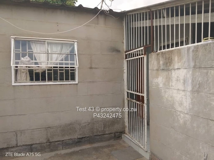 Chitungwiza Unit A Rental