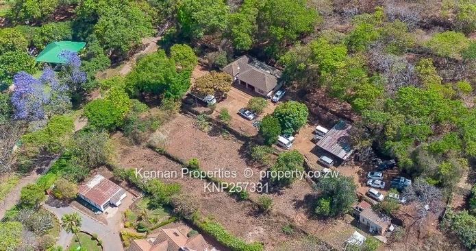 Prime 7000 sqm Property with Renovation and Development Potential.