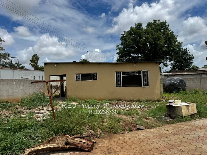 A Home Full of Potential In Famona!