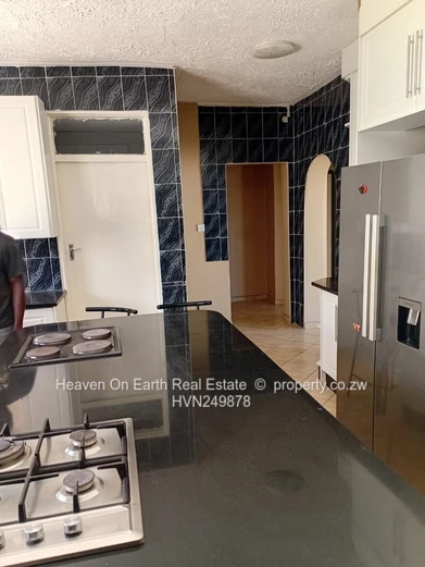 Modern Double storey house to rent 