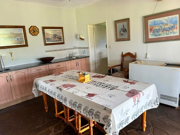 Hotel & Lodge
