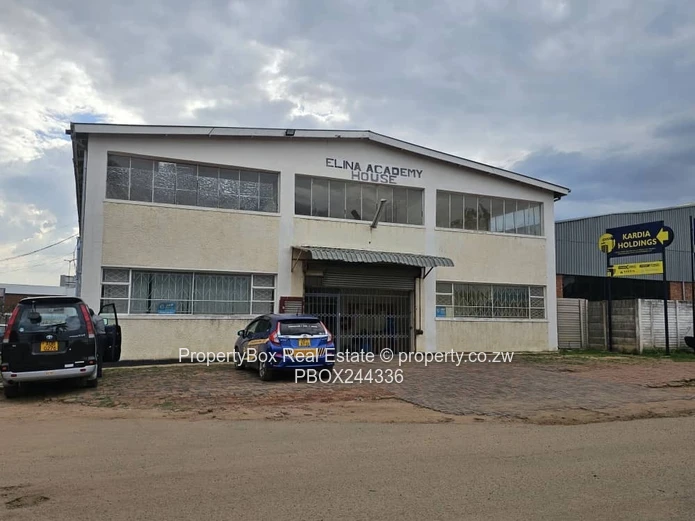 Eastlea 40sqm Office to rent for immediate occupation!
