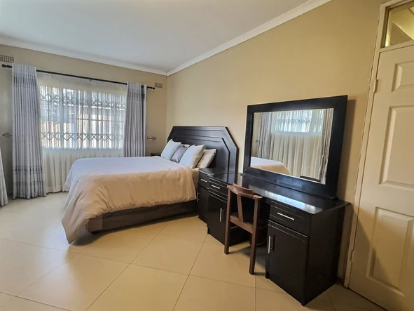 3 Bedroom Garden Flat
