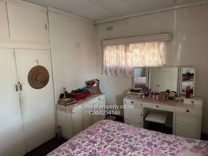 Mabelreign sitting on 925sqm with clean title deed 