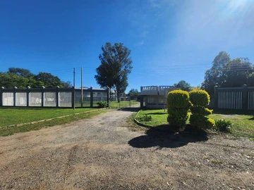 5 Bedroom Flat & Apartment