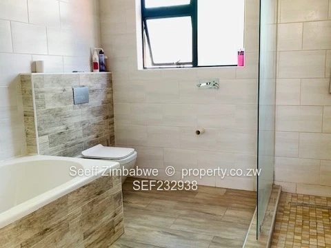 Borrowdale 4-Bed, 3-Bath on 2000m² with Borehole