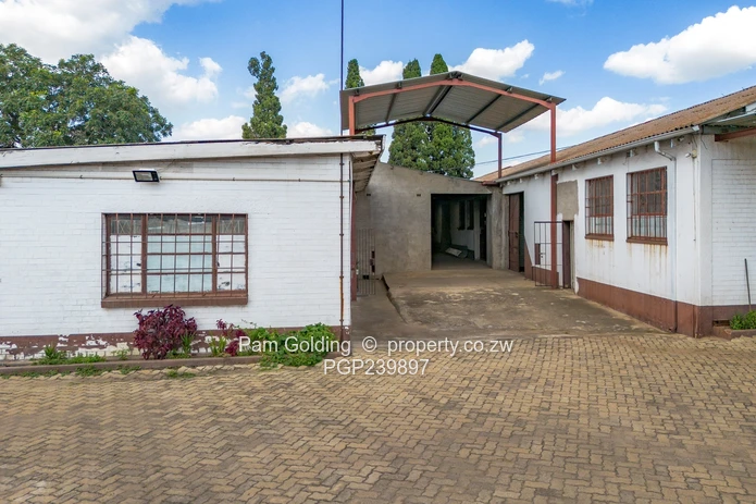 Prime Commercial Warehouse In Southerton (Sole Mandate)