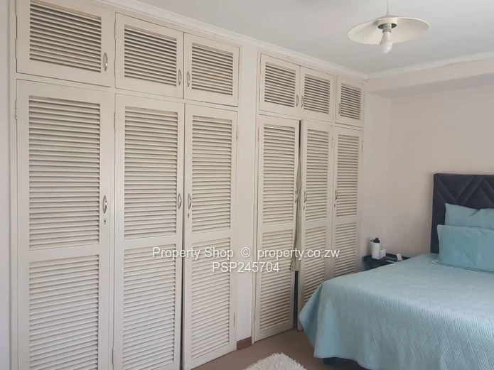 Duplex Flat in Northern Suburb   (Sole Mandate)