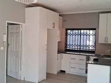 2 Bedroom Cottage