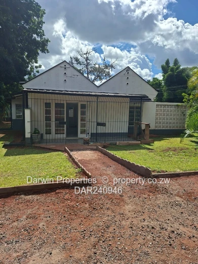 Two Bedroomed Cottage With Spacious Private Garden