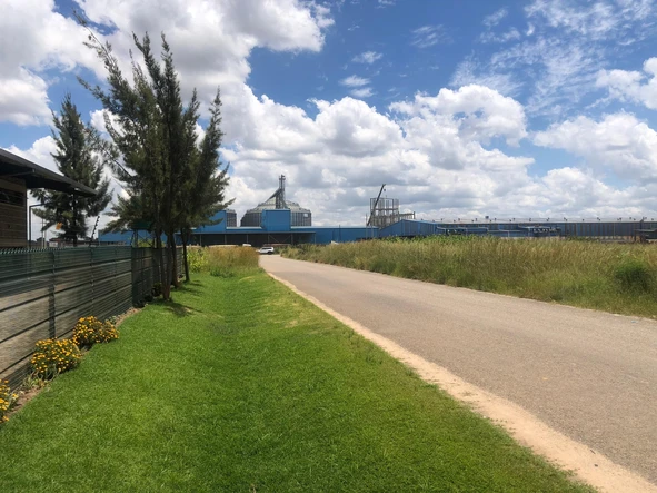 Commercial & Industrial Land