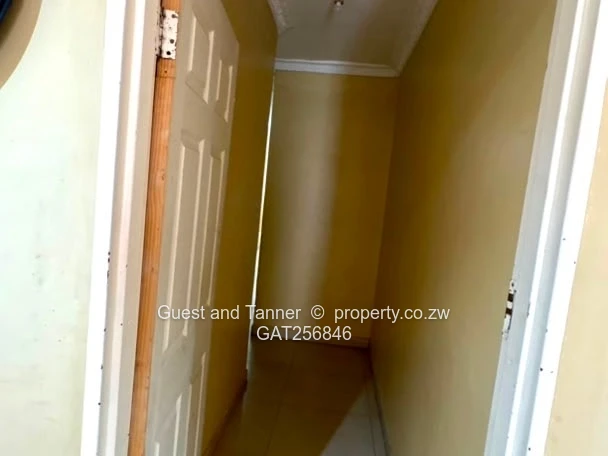 5-Bedroom House For Sale In Budiriro