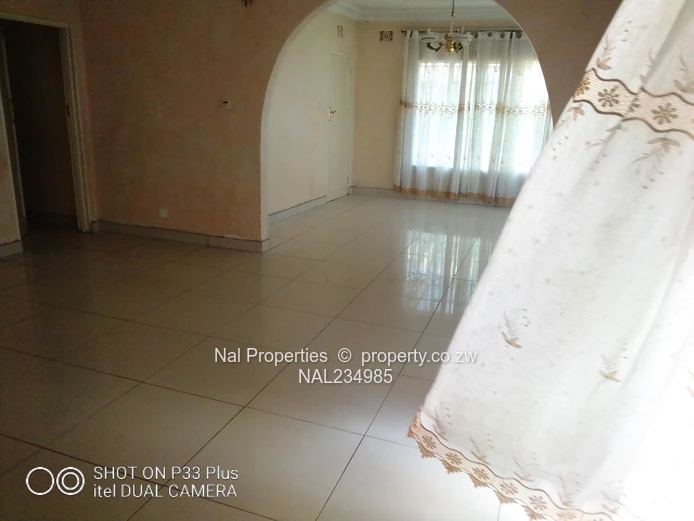 House for sale (Sole Mandate)