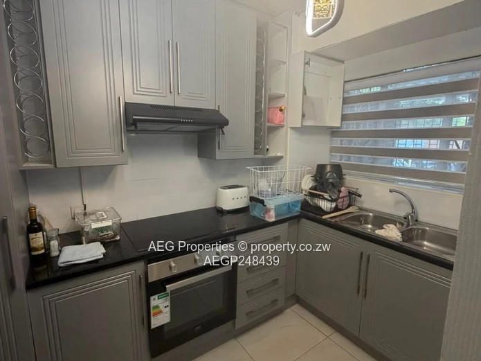 2 bed flat for sale  Avondale 