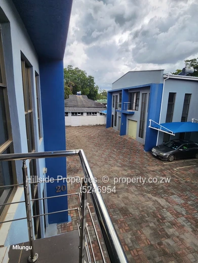 3bedroom apartment Newlands 