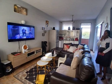 2 Bedroom Garden Flat