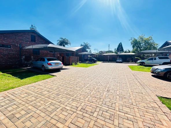 3 Bedroom Garden Flat