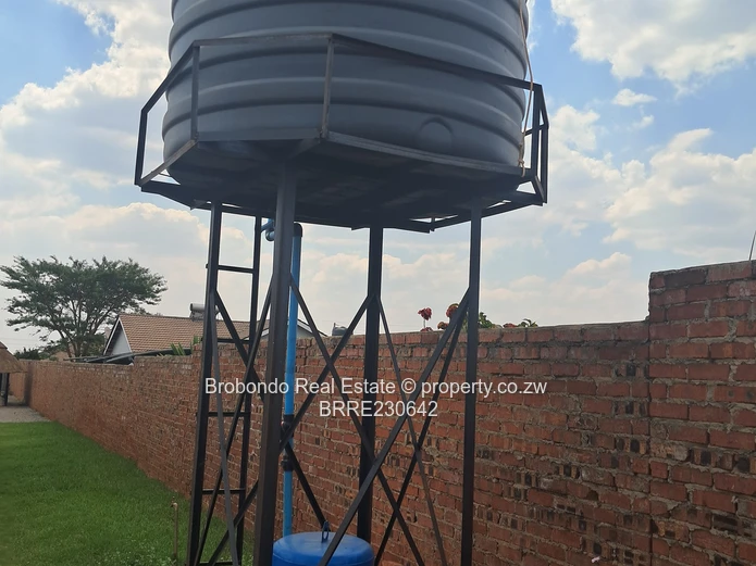 5 bed house for sale in Mt Pleasant Heights recently built. 