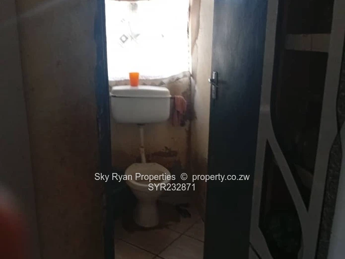 Kambuzuma 6 House For Sale